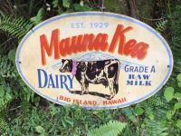 Mauna Kea Dairy Oval by Steve Neill </b> <! local>