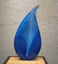 Optic Blue Leaf by Daniel Moe <! local>